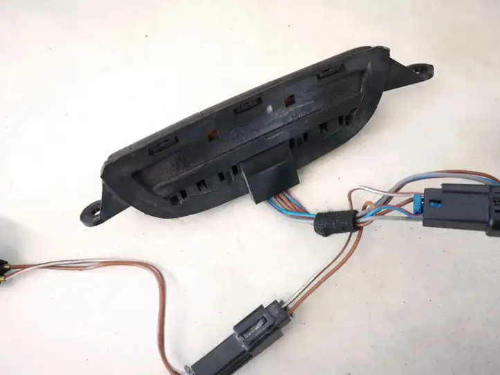 Opel Zafira A (1999 - 2003) 90561159 Кнопки на рулевом колесе — фото 3