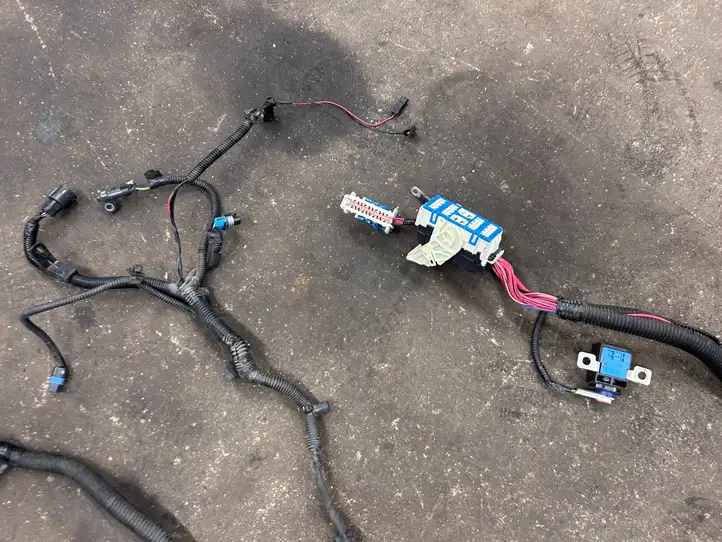 Tesla Model X (2015 - 2021) 103244780F Прочая электропроводка — фото 7