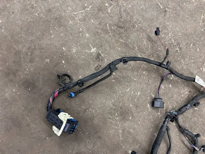 Tesla Model X (2015 - 2021) 103244780F Прочая электропроводка — фото 15