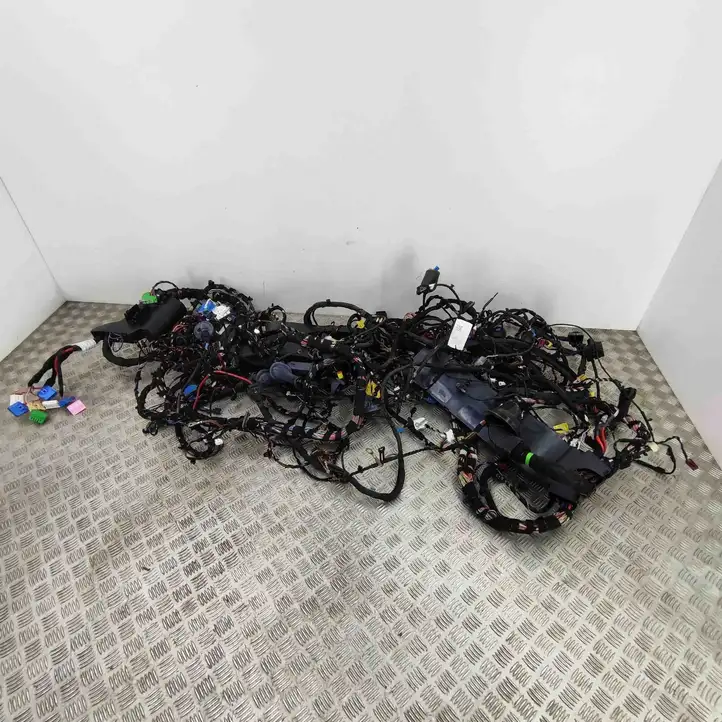 Mercedes-Benz EQS V297 (2021 - ) A2978212600 Прочая электропроводка — фото 1