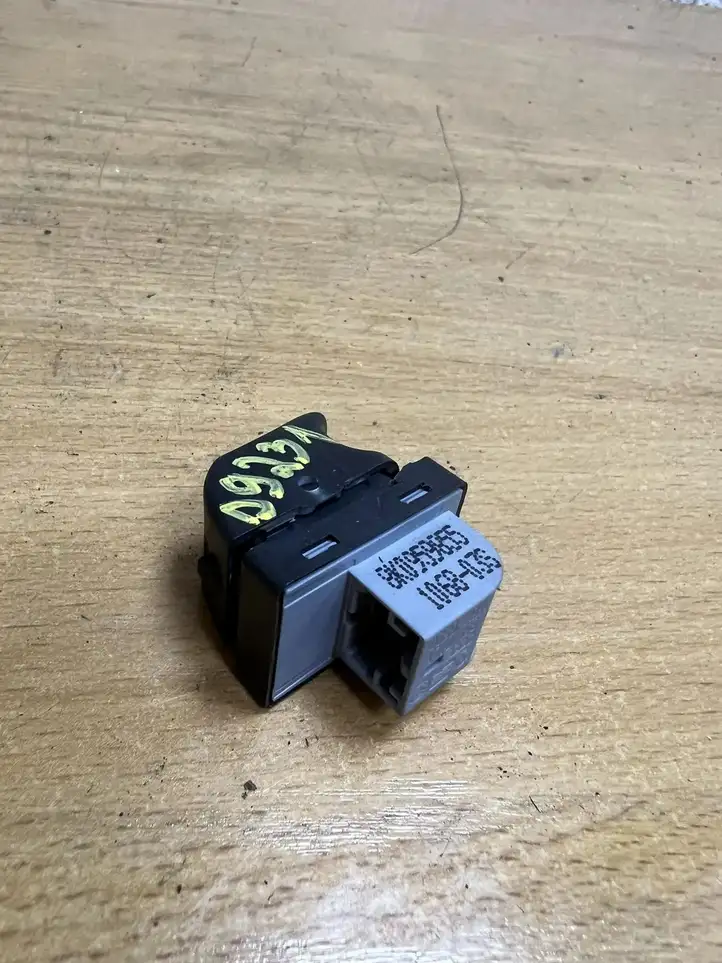 Audi A4 S4 B8 8K (2011 - 2015) 8K0959855 Блок кнопок на панели — фото 4