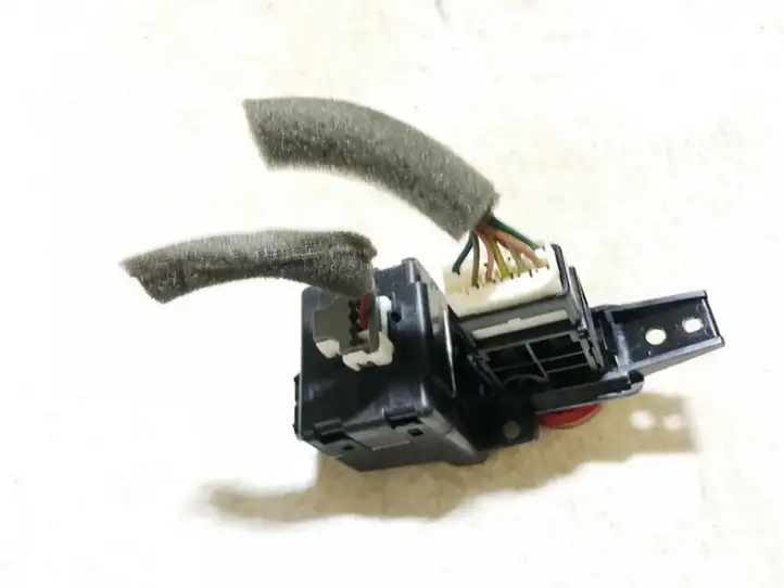Hyundai Getz (2005 - 2011) 945201c000 Включатель аварийных фонарей — фото 2