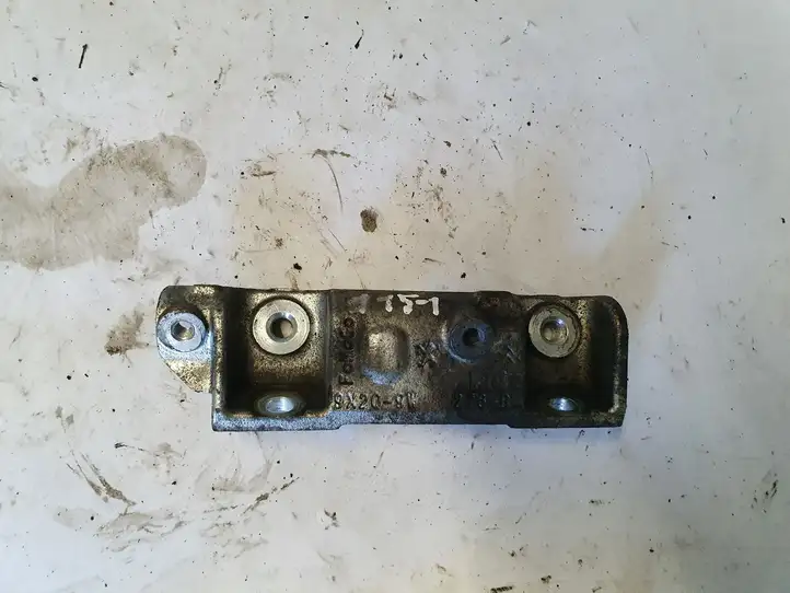 Land Rover Range Rover Sport L494 (2009 - 2013) 9X2Q9W276B Держатель форсунки — фото 1