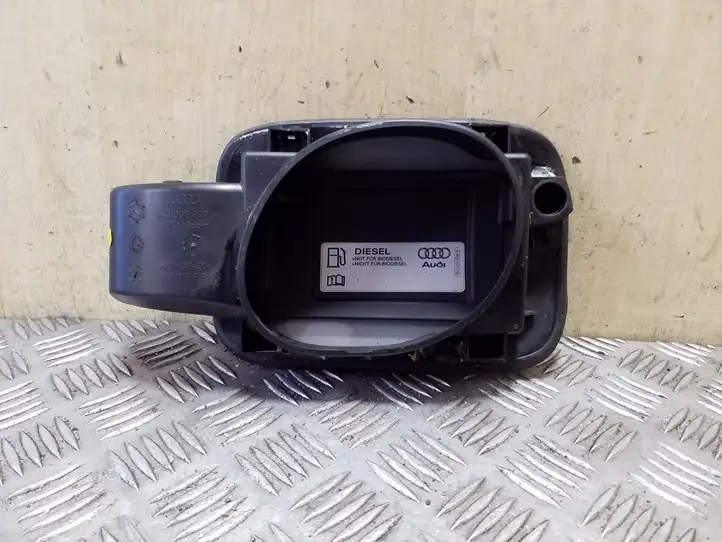 Audi A4 S4 B8 8K (2007 - 2011) 8K0809999A Крышка топливного бака — фото 3