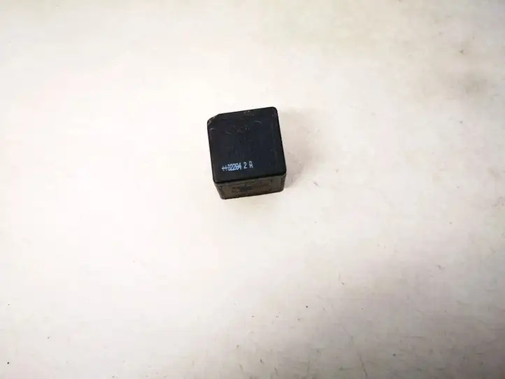 Ford Transit Connect (2002 - 2009)  f0ab14b192aa Другое реле