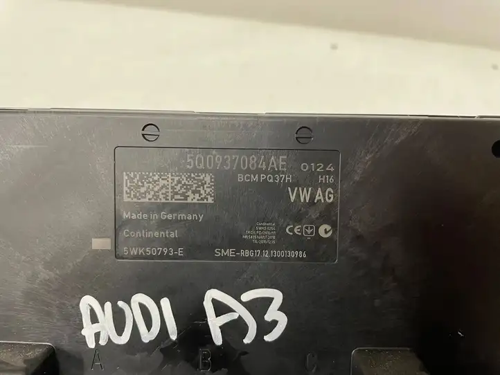 Audi A3/S3 8V (2012 - 2016) 5Q0937084AE Модуль комфорта — фото 5