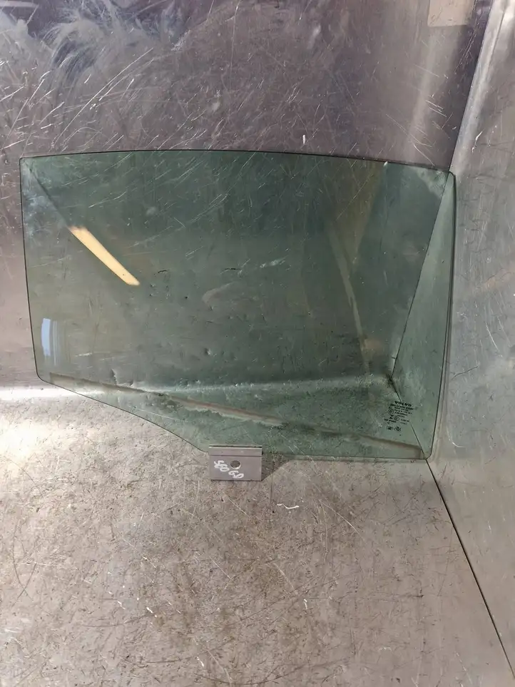 Volvo S60 (2013 - 2018) 43R00043 Стекло задней двери — фото 1