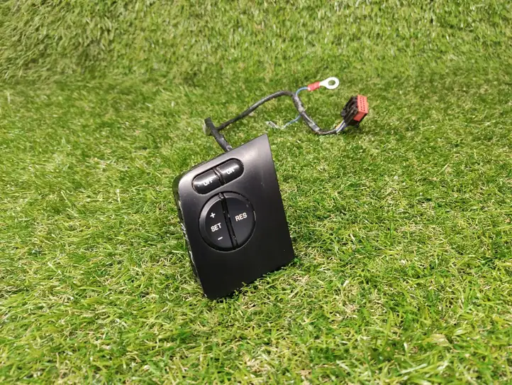 Ford Explorer (2005 - 2010)  6L2T9E770CCW Кнопки рулевого колеса