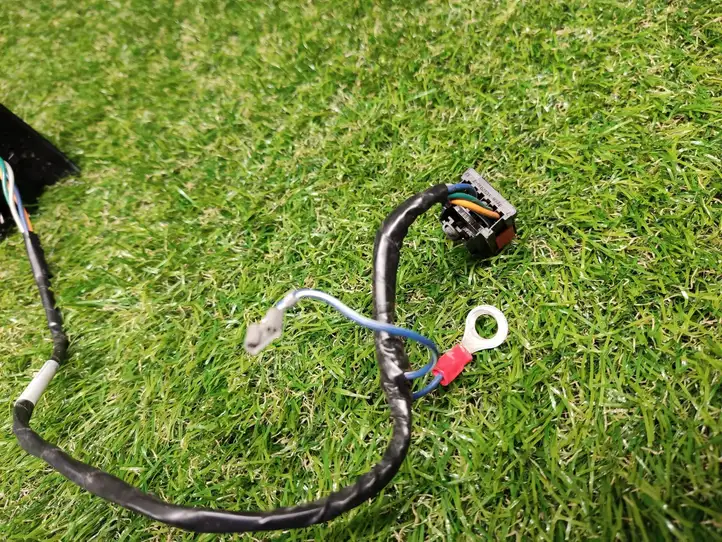 Ford Explorer (2005 - 2010)  6L2T9E770CCW Кнопки рулевого колеса