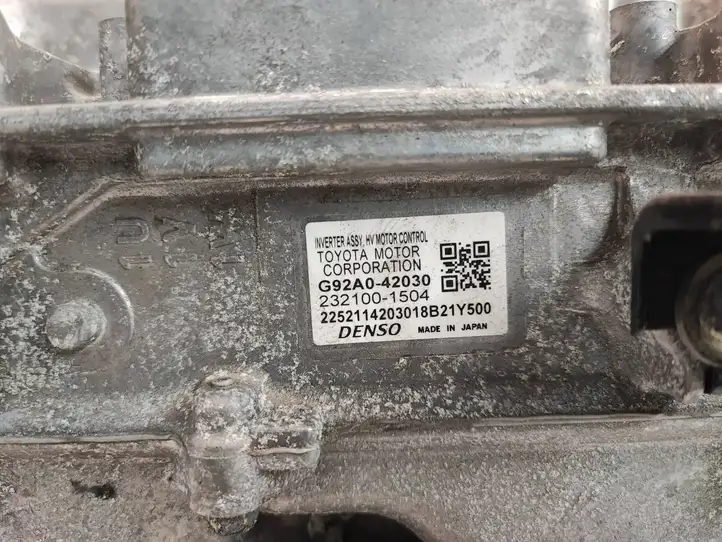 Toyota RAV 4 (XA40) (2012 - 2018) G92A042030 Инвертор напряжения — фото 3