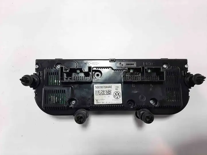 Volkswagen Golf VII (2013 - 2019) 5GE907044AE Управление климат контролем — фото 2