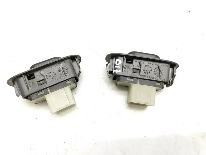 Mazda Tribute (2000 - 2004) YL8414A567ACW Кнопка стеклоподъемников — фото 4