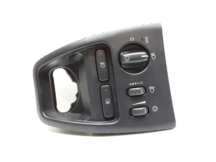 Volvo XC90 (2006 - 2014) 30739304 Включатель фонарей — фото 1