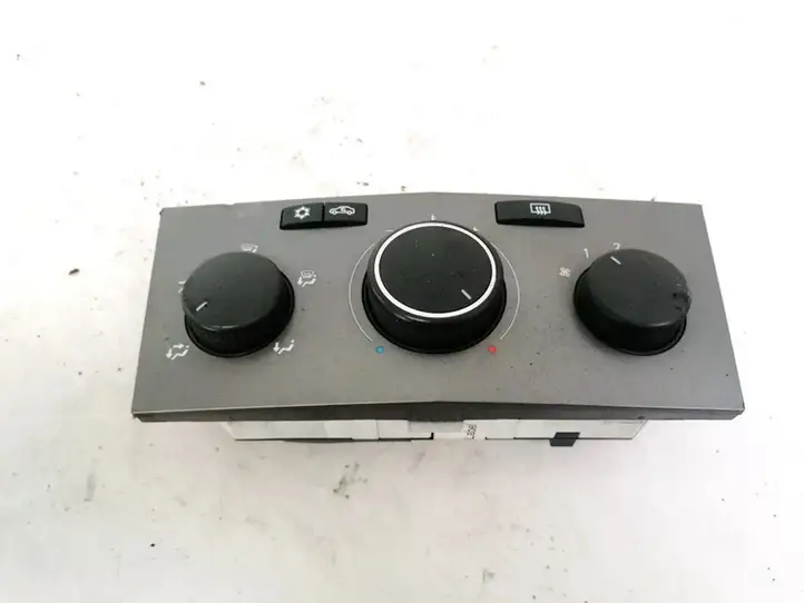 Opel Astra (2004 - 2009)  13201300 Блок управления кондиционера воздуха / климата/ печки (в салоне)