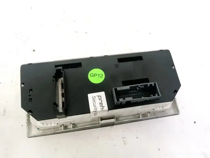 Opel Astra (2004 - 2009)  13201300 Блок управления кондиционера воздуха / климата/ печки (в салоне)