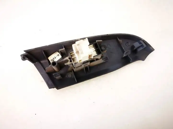 Nissan Almera N16 (2000 - 2010) 82961rm700 Блок кнопок стеклоподъемников — фото 2
