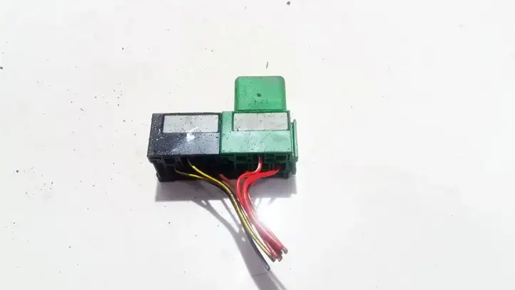 Opel Omega B2 (1999 - 2004) GM573 Другое реле — фото 2