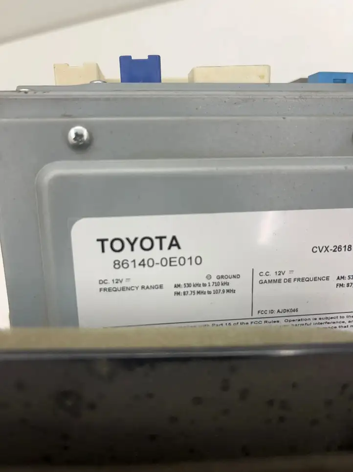 Lexus RX 330 - 350 - 400H (2012 - 2015) 861400E010 Блок Hi-Fi аудиосистемы — фото 8