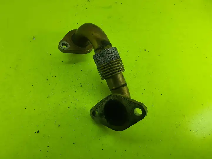 Volkswagen Touran I (2003 - 2010)  038131521 EGR трубка (трубки)/ шланг (шланги)