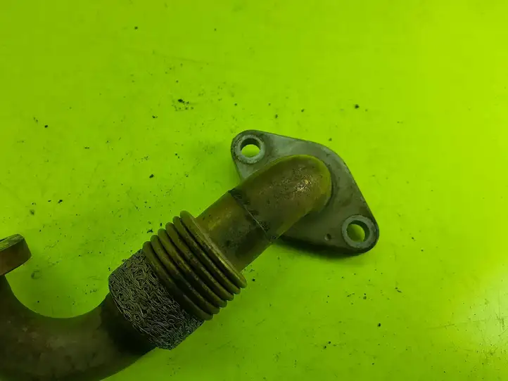 Volkswagen Touran I (2003 - 2010)  038131521 EGR трубка (трубки)/ шланг (шланги)