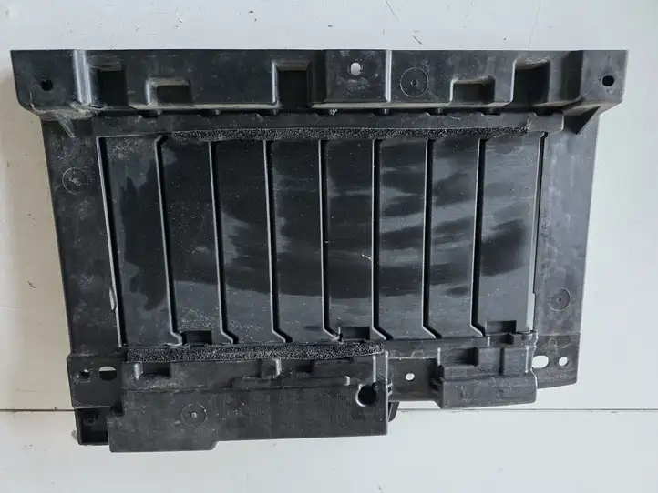 MG    11183340 Другая внешняя деталь