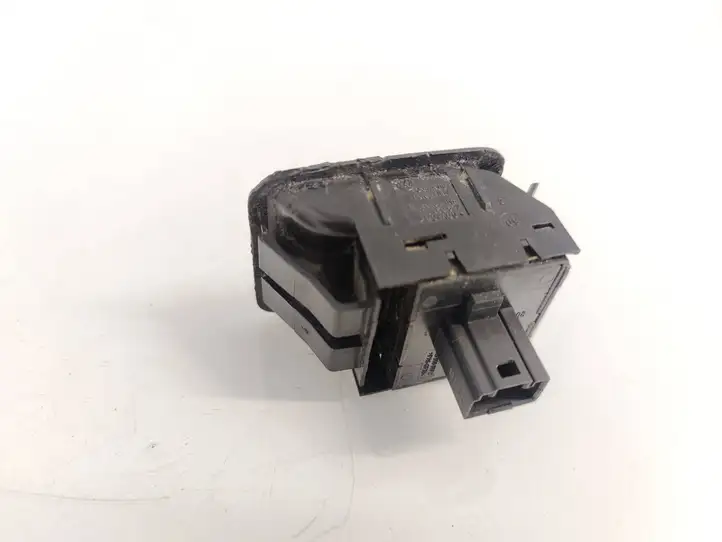 Volkswagen Caddy (2004 - 2010) 1K3959857C Кнопка стеклоподъемников — фото 5
