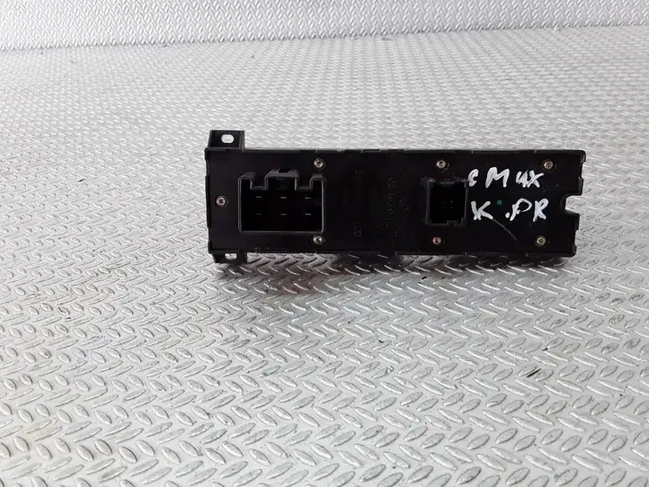Ford Focus C-MAX (2003 - 2010) 3M5T14529CD Кнопка стеклоподъемников — фото 3