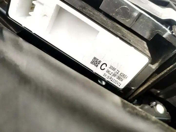 Mazda 6 (2012 - 2015) GK266380A Кнопка стеклоподъемников — фото 3