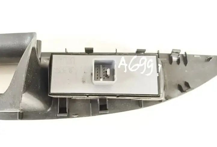 Seat Altea (2004 - 2009) 1K4959857 Кнопка стеклоподъемников — фото 3