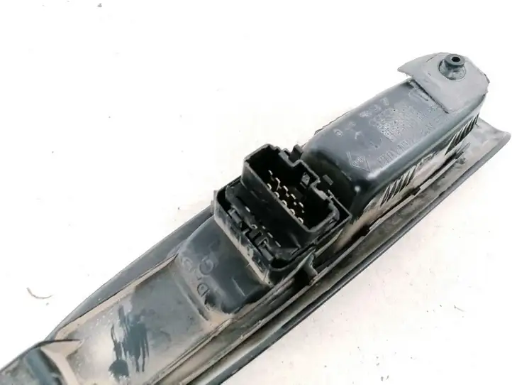 Renault Clio II (2001 - 2005) 8200084003E Кнопка стеклоподъемников — фото 3