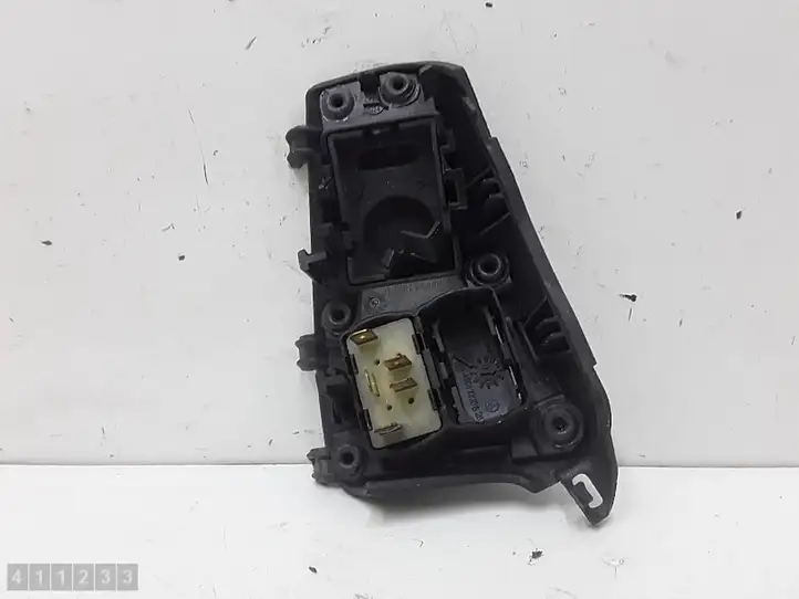 Mercedes-Benz Sprinter W901 W902 W903 W904 (1995 - 2007) A9017270628 Блок кнопок стеклоподъемников — фото 3