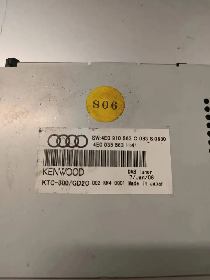 Audi A8 S8 D3 4E (2007 - 2010) 4E0910563C Магнитола / мультимедийная система — фото 3