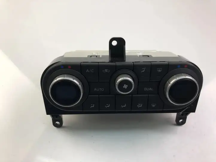 Nissan Qashqai (2010 - 2013) 27500BB56A Управление климат контролем — фото 2