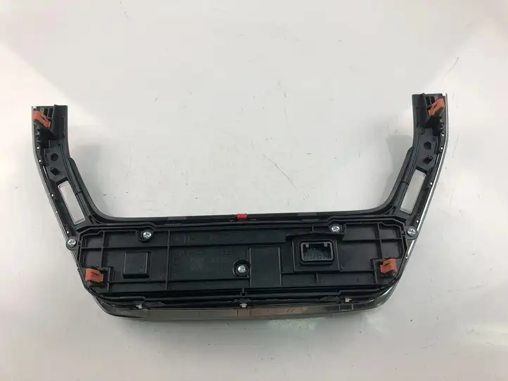 Toyota Corolla E210 E21 (2018 - ) 5590002E10 Управление климат контролем — фото 4