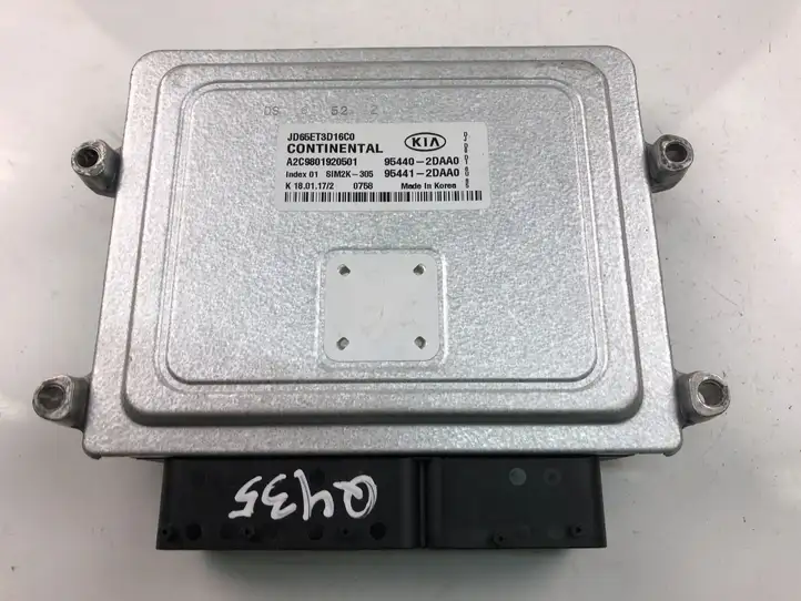 Kia Ceed (2012 - 2015) 954402DAA0 Блок управления двигателем (ECU) — фото 2