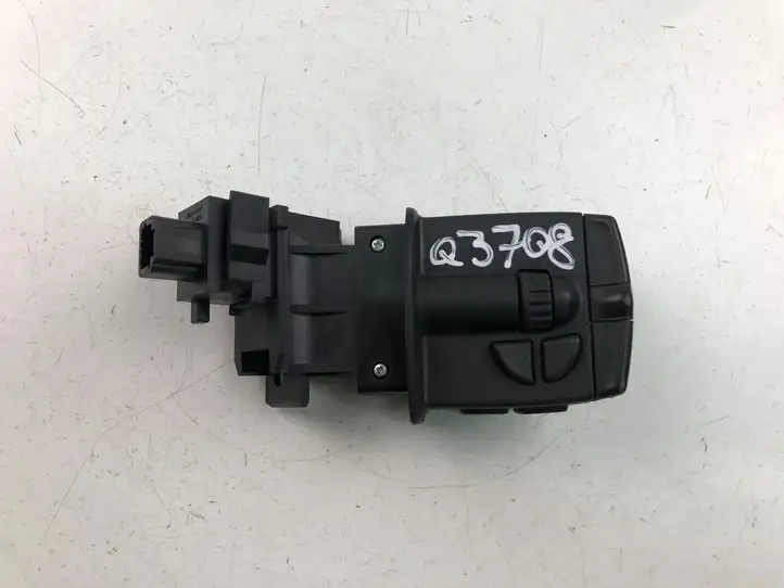 Renault Megane III (2009 - 2016) 255520013R Кнопки на рулевом колесе — фото 4