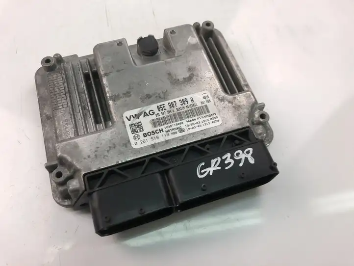 Seat Leon (5F) (2012 - 2019) 05E907309A Блок управления двигателем (ECU) — фото 1