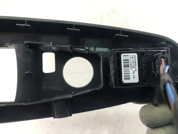 BMW X3 F25 (2010 - 2017) 105253249 Блок кнопок стеклоподъемников — фото 3