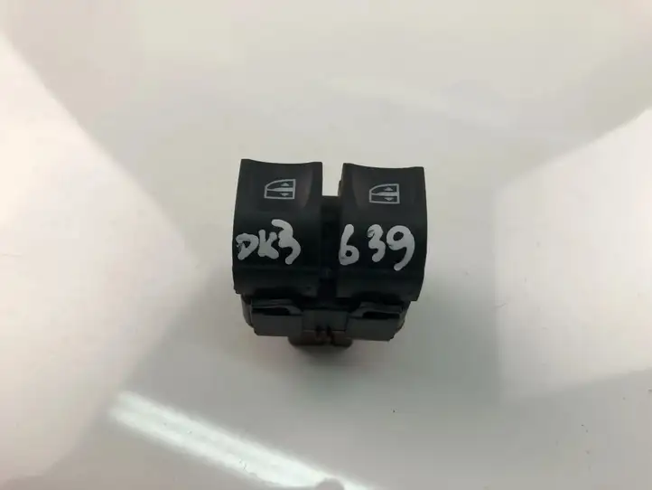 Renault Captur (2013 - 2020) 254113300R Кнопка стеклоподъемников — фото 2