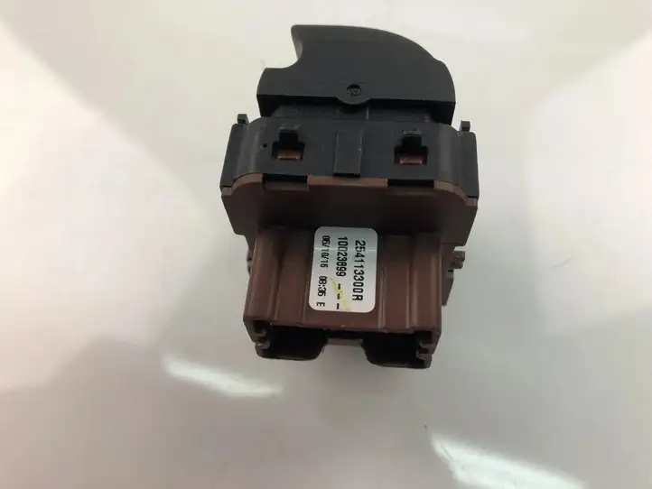 Renault Captur (2013 - 2020) 254113300R Кнопка стеклоподъемников — фото 3