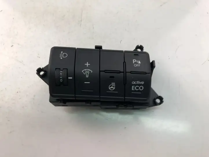 Hyundai i30 (2012 - 2015)  93310A6660RY Включатель фонарей