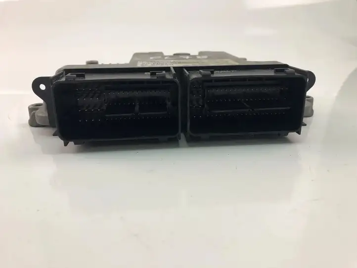Ford Fiesta (2013 - 2017) G1B112A650AEB Блок управления двигателем (ECU) — фото 3