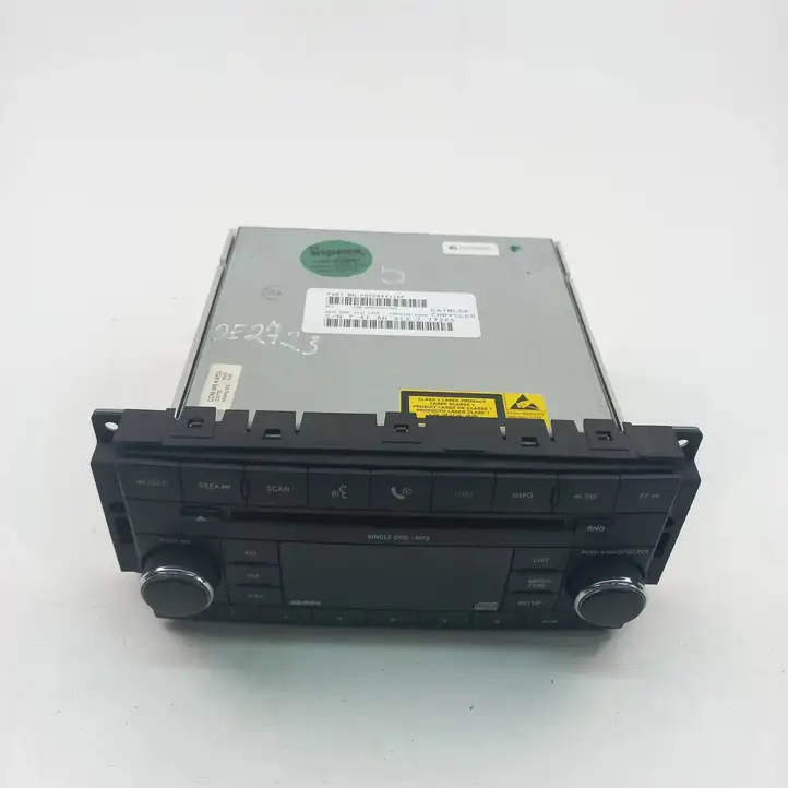 Toyota Yaris (2005 - 2009) P05064411AF Магнитола / мультимедийная система — фото 2