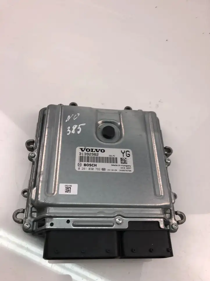 Volvo XC60 (2008 - 2013) 31392982 Блок управления двигателем (ECU) — фото 2