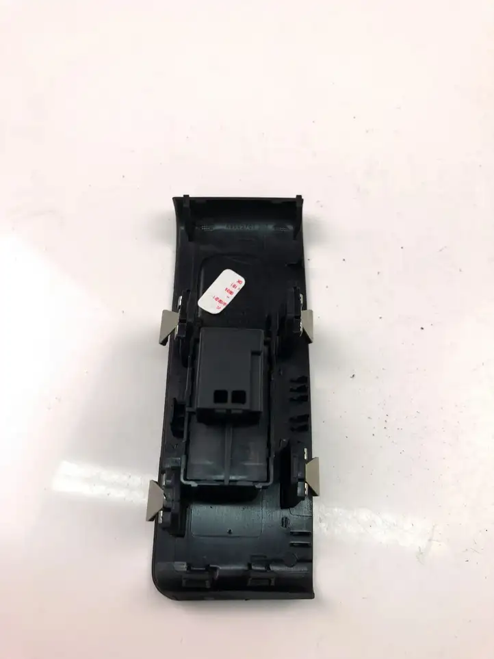 Volvo XC40 (2017 - ) 31407717 Кнопка стеклоподъемников — фото 3