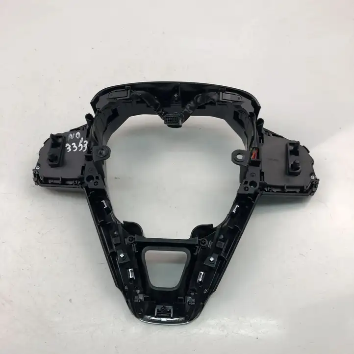 Toyota RAV 4 (XA40) (2012 - 2018) 123456 Кнопки на рулевом колесе — фото 3