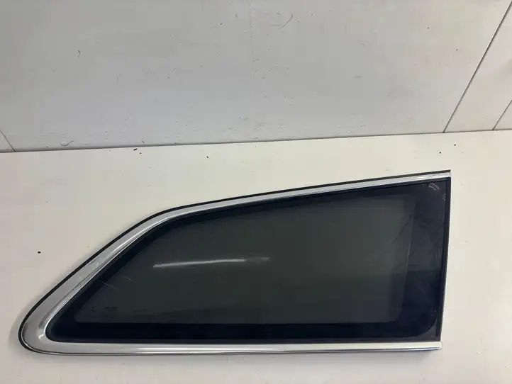 Volvo S90, V90 (2016 - 2020) 31385518 Заднее боковое стекло — фото 6