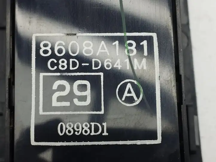 Citroen C-Crosser (2007 - 2013) 8608A181 Кнопка стеклоподъемников — фото 2