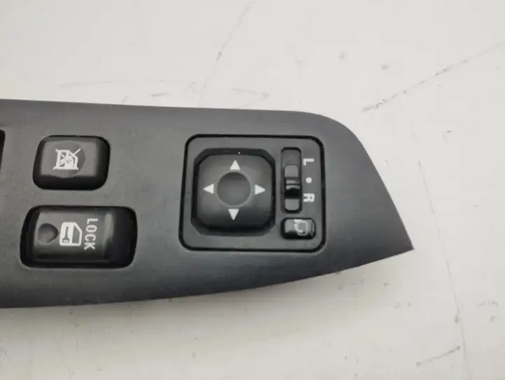 Citroen C-Crosser (2007 - 2013) 8608A181 Кнопка стеклоподъемников — фото 10