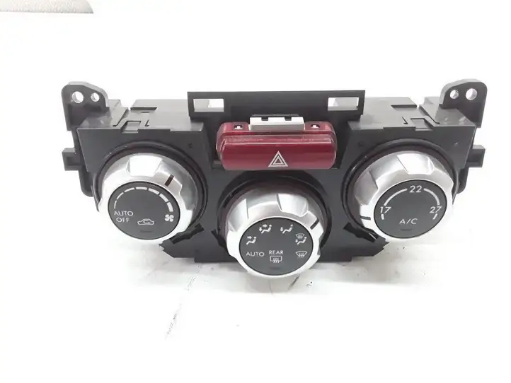 Subaru Forester SH (2008 - 2013) 72311SC060 Блок управления климат-контролем — фото 1